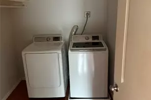 1402 W 40th St, Austin, TX 78756 - Photo 6