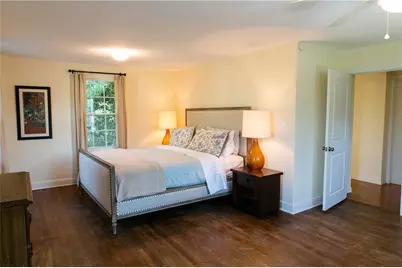 1402 W 40th Street, Austin, TX 78756 - Photo 6