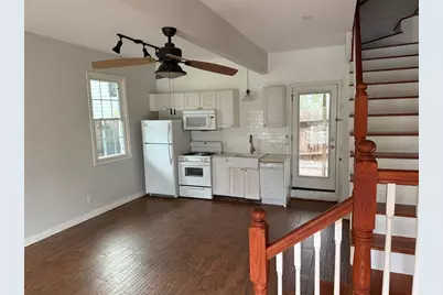 1402 W 40th Street, Austin, TX 78756 - Photo 2