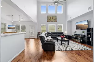 7817 Oteka Cove, Austin, TX 78735 - Photo 4