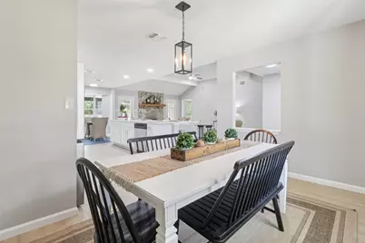 1070 Lonesome Trail, Driftwood, TX 78619 - Photo 14