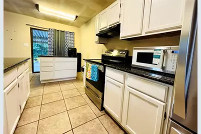 7500 Branding Trail, San Antonio, TX 78244 - Photo 8