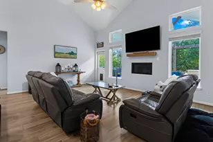 113 Azalea Spgs Rd, Liberty Hill, TX 78642 - Photo 10