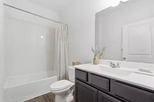 348 Bell Rings Dr, Jarrell, TX 76537 - Photo 18