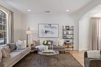 11700 Eagles Glen Drive, Austin, TX 78732 - Photo 18