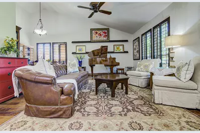 14301 Richard Walker Boulevard, Austin, TX 78728 - Photo 8