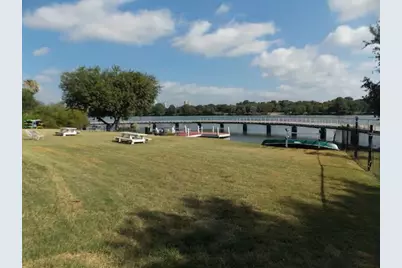 1818 S Lakeshore Boulevard #37, Austin, TX 78741 - Photo 26