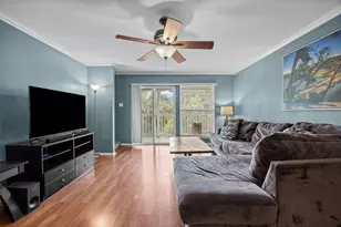 1818 S Lakeshore Blvd, Austin, TX 78741 - Photo 16