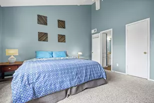 1818 S Lakeshore Blvd, Austin, TX 78741 - Photo 20