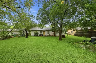 2702 Sherwood Ln, Austin, TX 78704 - Photo 6