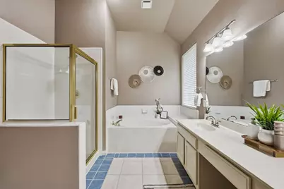 12621 Cinchring Lane, Austin, TX 78727 - Photo 18