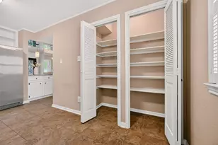 11121 Pinehurst Dr, Austin, TX 78747 - Photo 18