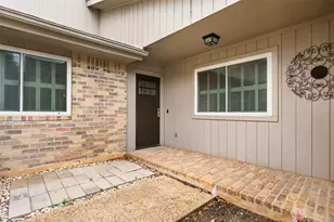 11121 Pinehurst Dr, Austin, TX 78747 - Photo 2