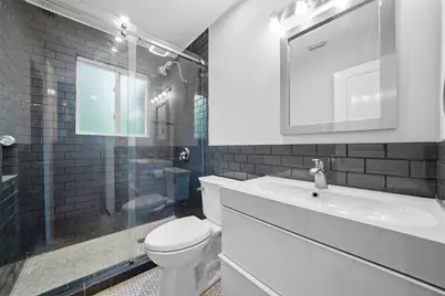 9504 N Creek Drive, Austin, TX 78753 - Photo 16