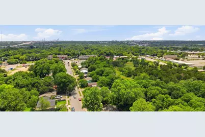 9504 N Creek Drive, Austin, TX 78753 - Photo 12