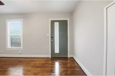 9504 N Creek Drive, Austin, TX 78753 - Photo 4