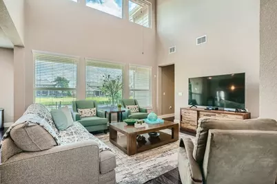 9401 McKnight Loop #6, Austin, TX 78717 - Photo 6