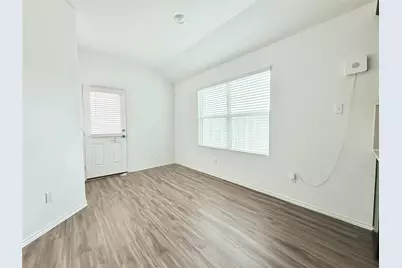 140 Canley Loop, Hutto, TX 78634 - Photo 10