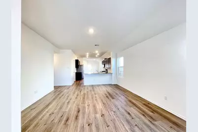 140 Canley Loop, Hutto, TX 78634 - Photo 4