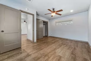 1812 Forestglade Dr, Austin, TX 78745 - Photo 20