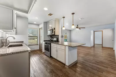 1812 Forestglade Drive, Austin, TX 78745 - Photo 18