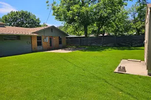 1812 Forestglade Dr, Austin, TX 78745 - Photo 28