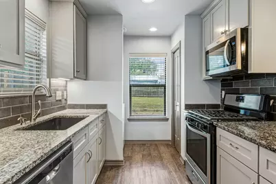 1812 Forestglade Drive, Austin, TX 78745 - Photo 20
