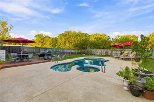 1814 Emerald Isle Dr, Leander, TX 78641 - Photo 32