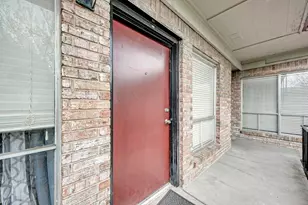 2207 Leon St, Austin, TX 78705 - Photo 2