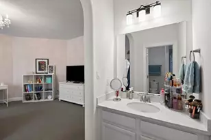 215 Lodestone Ln, Austin, TX 78738 - Photo 32