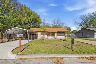 213 Ebony St, San Marcos, TX 78666 - Photo 4