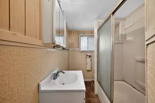 708 Booth St, Taylor, TX 76574 - Photo 26