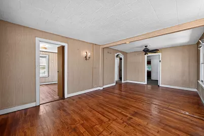 708 Booth Street, Taylor, TX 76574 - Photo 12