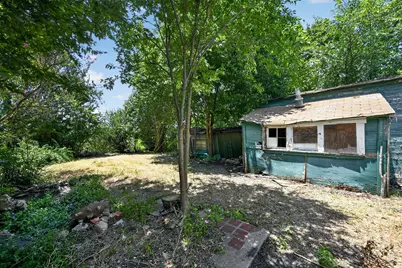 708 Booth Street, Taylor, TX 76574 - Photo 40
