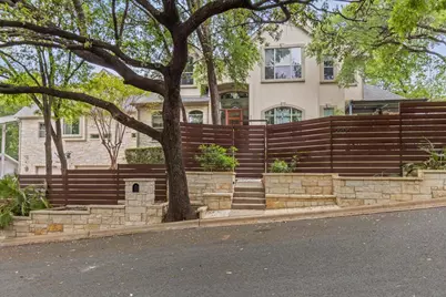 2206 W 11th Street, Austin, TX 78703 - Photo 2