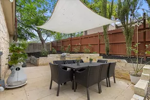 2206 W 11th St, Austin, TX 78703 - Photo 26