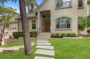 2206 W 11th St, Austin, TX 78703 - Photo 2