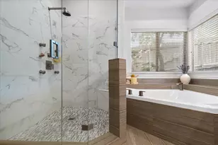 2206 W 11th St, Austin, TX 78703 - Photo 18