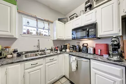 3001 Cedar Street #A-118, Austin, TX 78705 - Photo 16