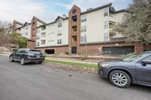 3001 Cedar St, Austin, TX 78705 - Photo 2