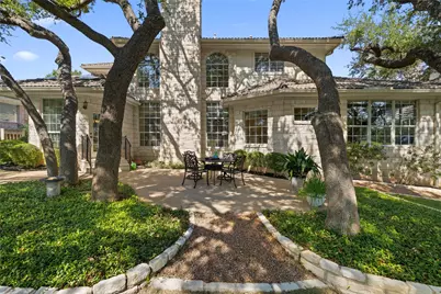 34 Tiburon Drive, The Hills, TX 78738 - Photo 32