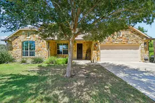 141 Upola Ct, Bastrop, TX 78602 - Photo 2