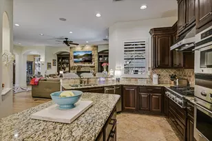1036 Liberty Park Dr, Austin, TX 78746 - Photo 10