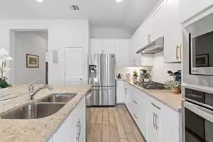 209 Belford St, Georgetown, TX 78628 - Photo 12