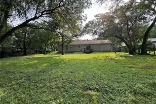 12613 Crystal Creek Dr, Buda, TX 78610 - Photo 20
