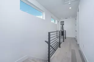 1419 Montopolis Dr, Austin, TX 78741 - Photo 14