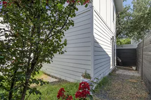 1419 Montopolis Dr, Austin, TX 78741 - Photo 24