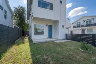 1419 Montopolis Dr, Austin, TX 78741 - Photo 2