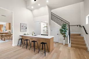 1910 Crooked Ln, Austin, TX 78741 - Photo 10
