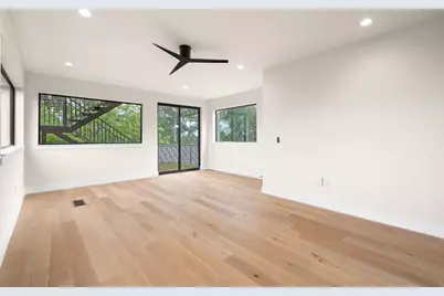 1910 Crooked Lane, Austin, TX 78741 - Photo 32